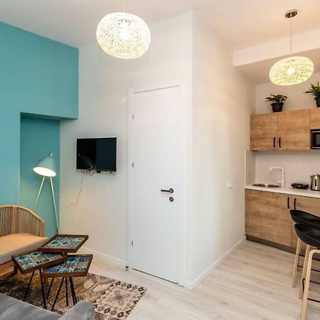 Modern Studio Near Rustaveli Ave - By Wehost Tbilisi Exteriér fotografie