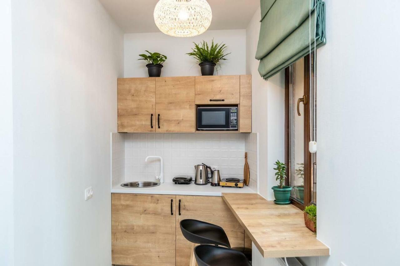 Modern Studio Near Rustaveli Ave - By Wehost Tbilisi Exteriér fotografie